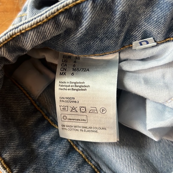 mom jeans - Picture 2 of 3